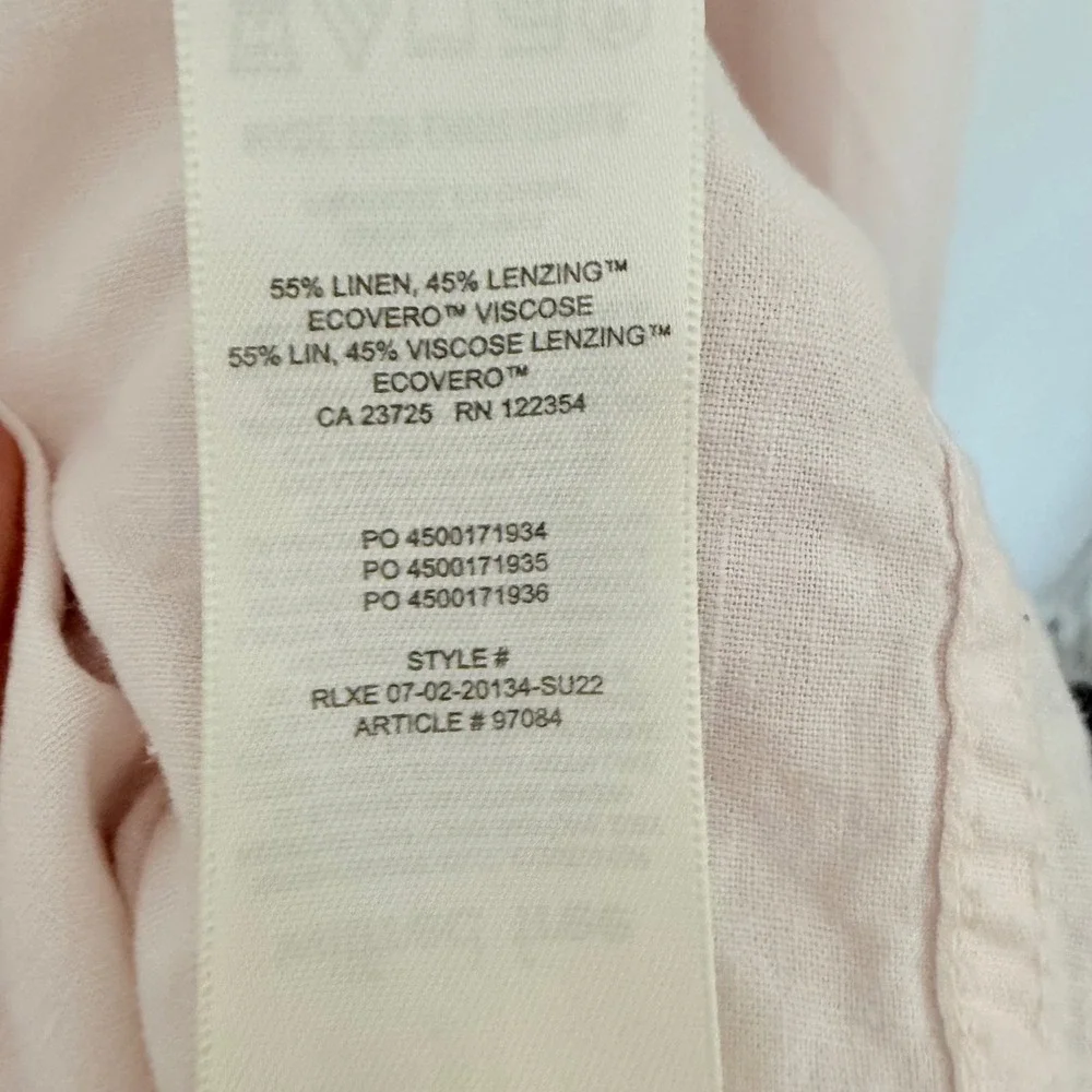 Aritzia Wilfred Free Relaxed Linen Button-Down Shirt —‎ Light Pink — Size L - Picture 2 of 5